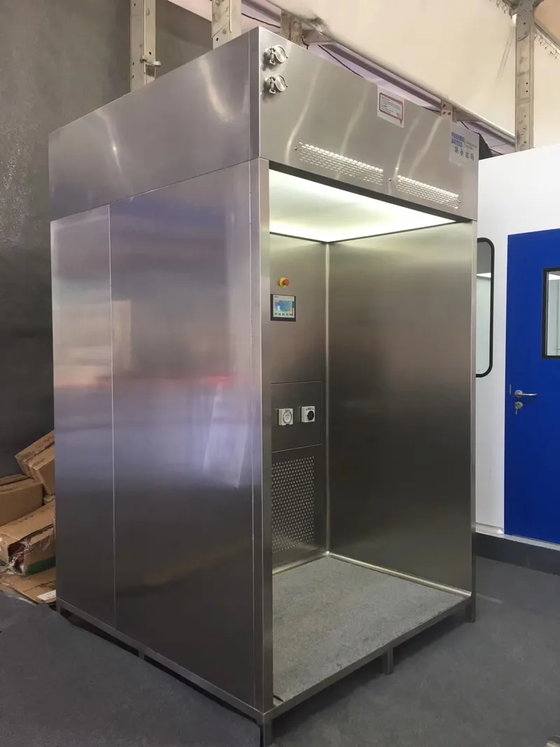 Cleanroom weighing cover